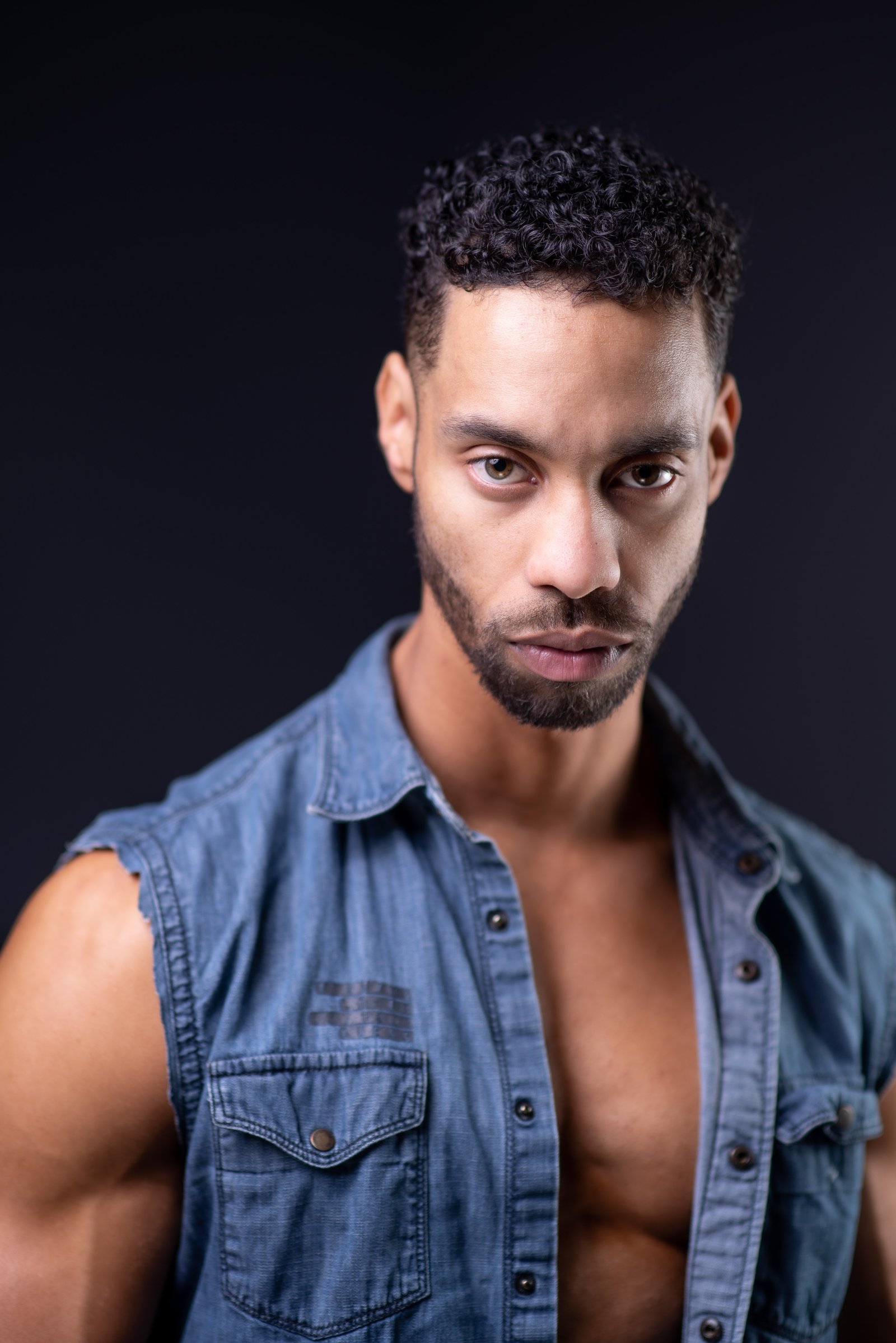 Steven Clarke Headshot